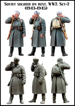 Skup modela figura od smole 1/35-C218 SOVJETSKI VOJNICI iz DRUGOG SVJETSKOG RATA. NA ODMORU u nesastavljeni pločom