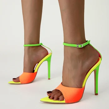 Liyke/Novost 2023 godine; višebojni ženske Sandale; ljetne cipele-gladijatori s oštrim vrhom i remen i kopča na visokim petama; modeliranje ženske cipele; Sandalias